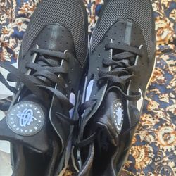 Brand New Nike Air Huarache Size 15 $120