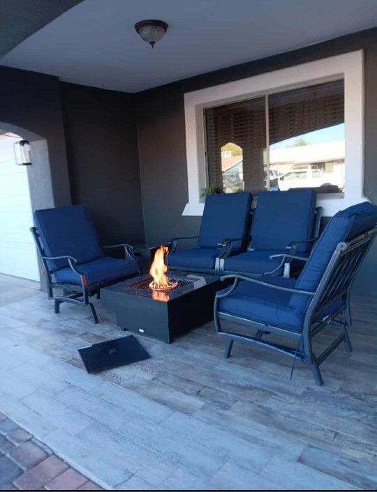New Patio Furniture Never Used