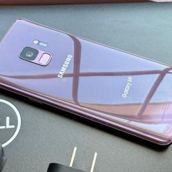 Samsung Galaxy S9  , Factory Unlocked,  Excellent Condition Like New 