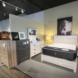 White 4PC Queen Bedroom Set 