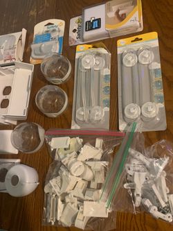 Lot of baby proofing items all for $20.00