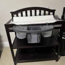 Changing Table With Changing Pad And Diaper Caddy