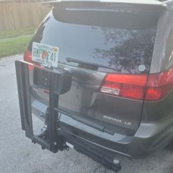Harmar Wheelchair / Scooter  Lift w/ swing arm