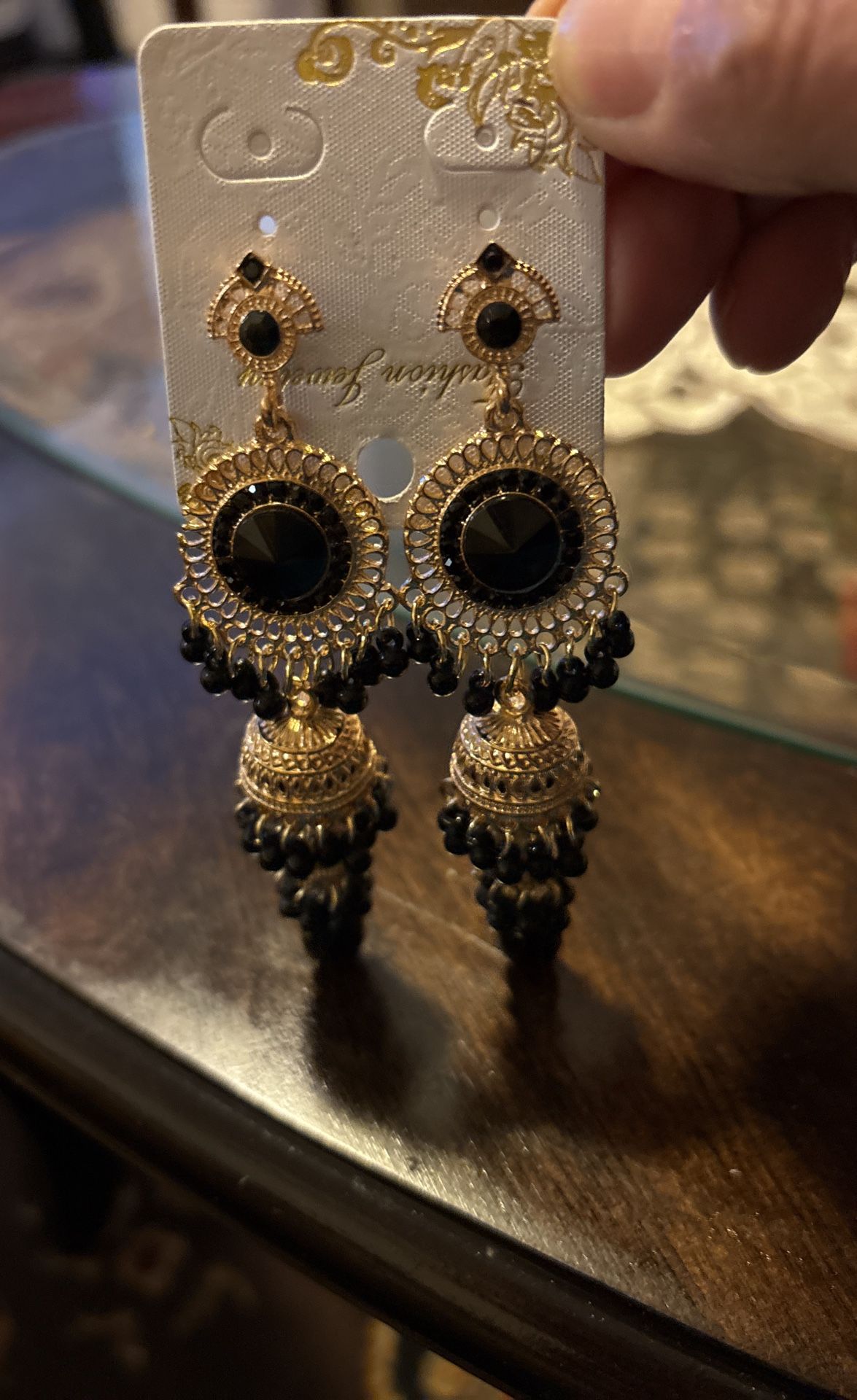 Ladies, Earrings, Black And Gold Collar Brand New
