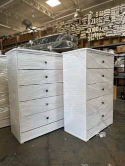 Dresser 5 drawers