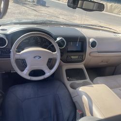 2003 Ford Expedición 