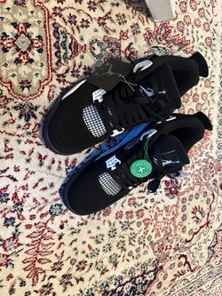 Air Jordan 4 Retro Black Cat Sneakers