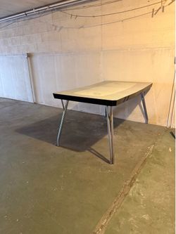 Vintage Spaulding table