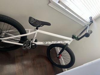 Cult bmx custom Corey Walsh