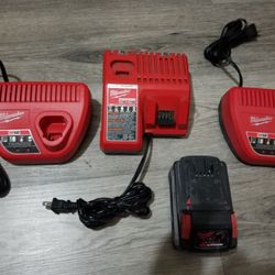 Milwaukee  M18/12  Chargers With M18 Red lithium High Demand 9.0 Battery 