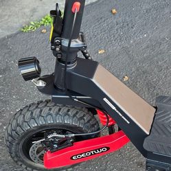ELECTRIC SCOOTER!!