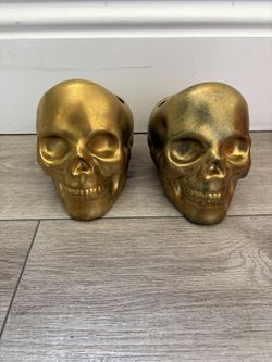 Skeleton Flower/Plant Vase