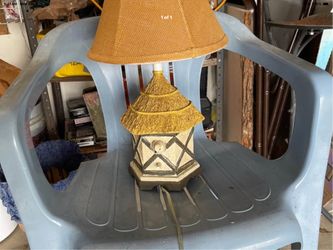 Bird house theme lamp