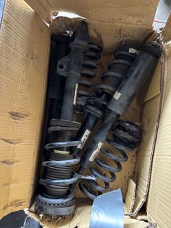 Complete Strut and Spring Assembly Set