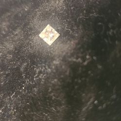 Loose diamond
