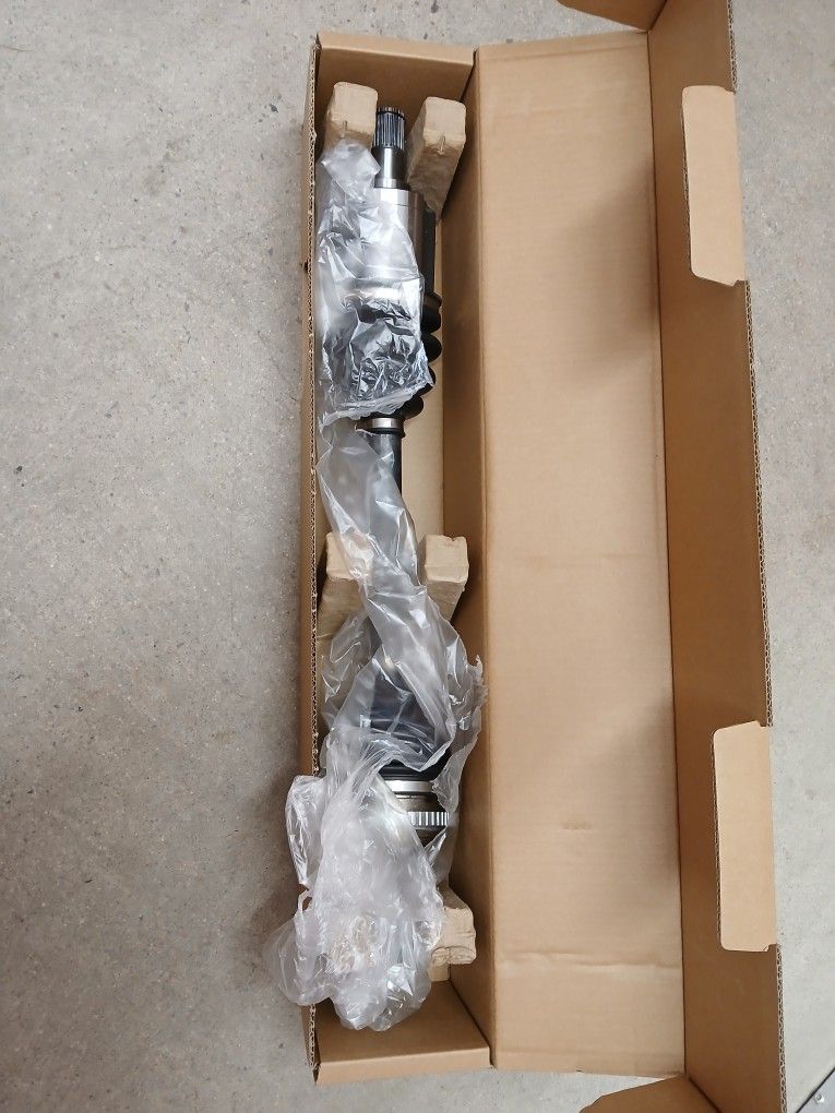1991 ACURA INTEGRA PASSENGER SIDE CV AXLE