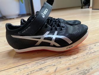 ASICS SONIC SKY PRO SIZE 6 TRACK AND FIELD SHOES