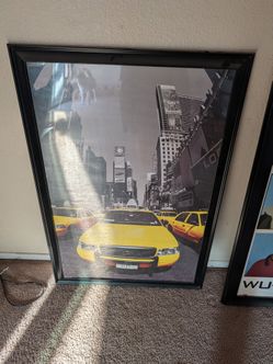 Free New York cab poster in frame