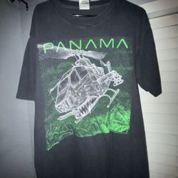Vintage ‘89’s Panama(front)/Vietnam(back) XL