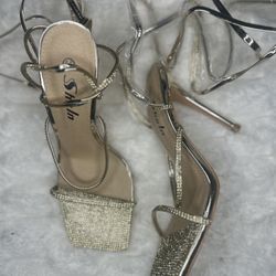 Gold Strappy Heels 5.5