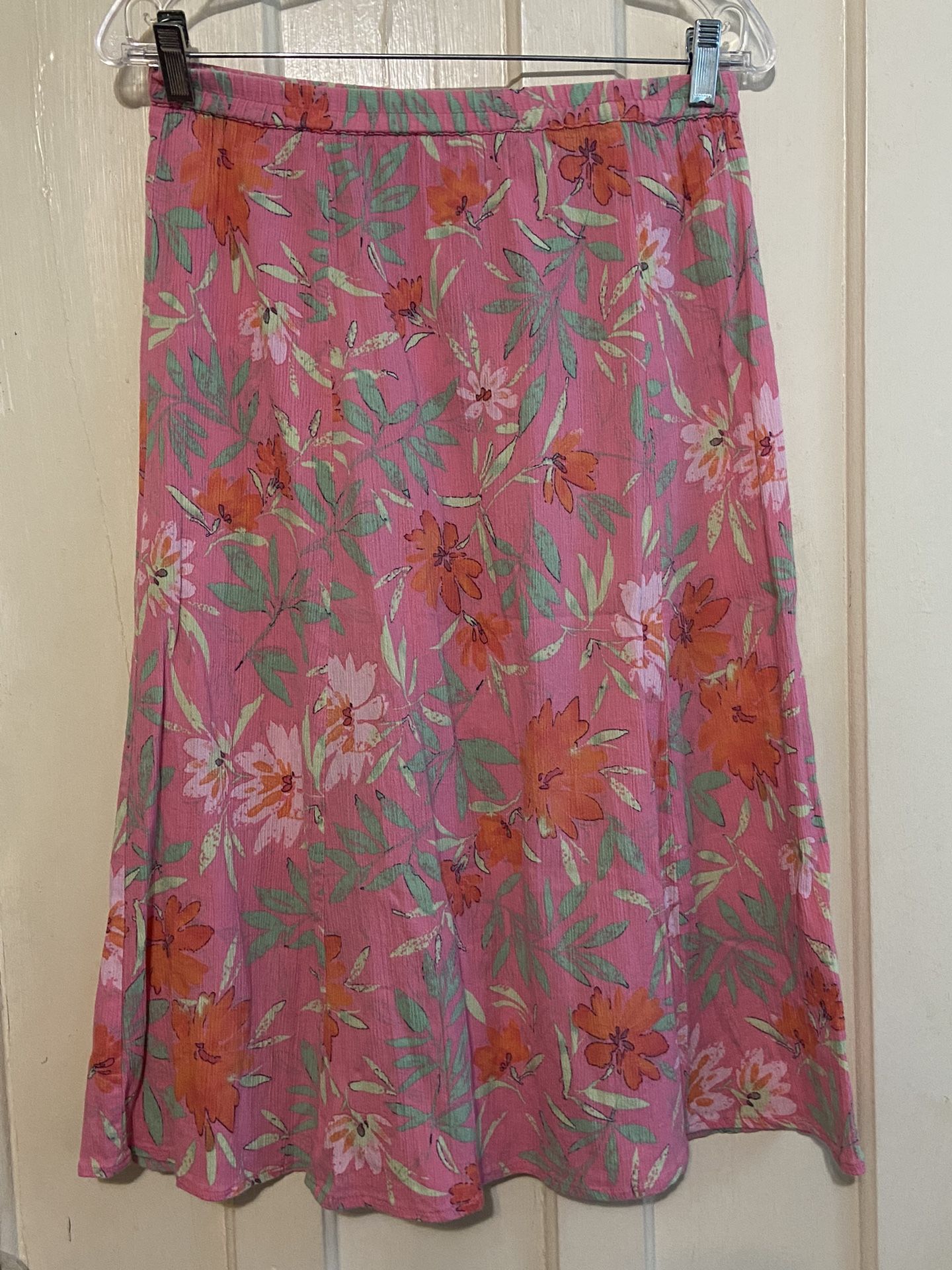 Appleseed’s women’s floral midi skirt Medium petite