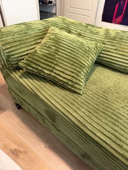 Viral TikTok couch bed
