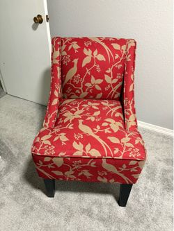 Accent chair