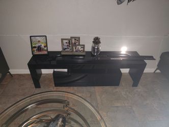 Tv stand