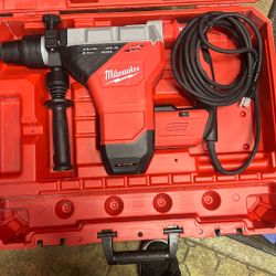 Milwaukee 15 Amp 1 3/4 “ Combination Hammer