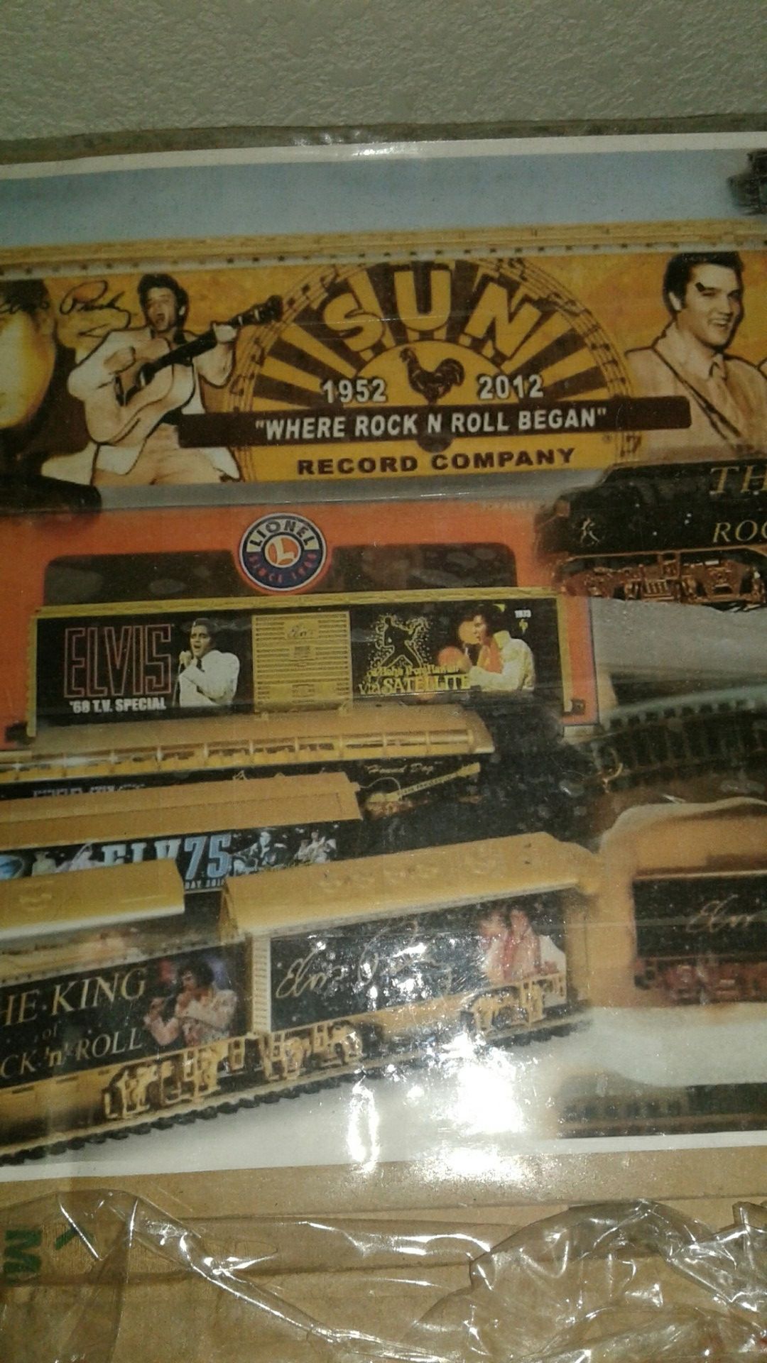 Elvis Presley collectible train set worth $950