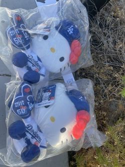 Hello Kitty Dodgers