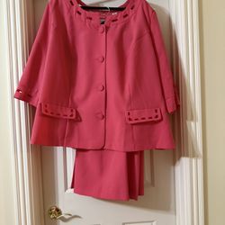 Allison Woods Plus Size Suit