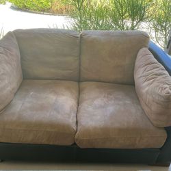Complete Sofa Set For Sale