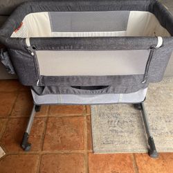 Bassinet 
