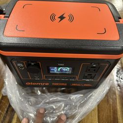 297Wh Portable Power Station 600W Pure Sine Wave Backup Battery Generat