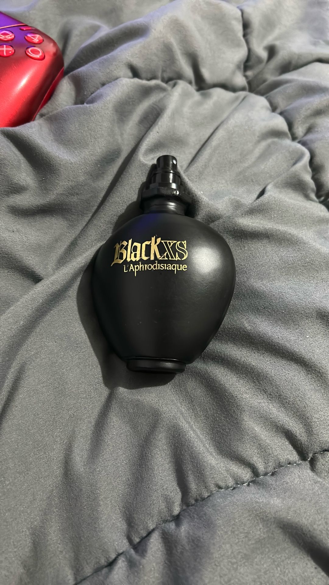 Black Xs Cologne 