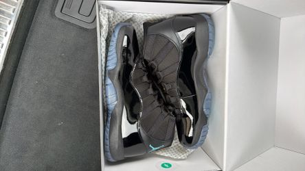 Jordan 11 (Gamma Blue)