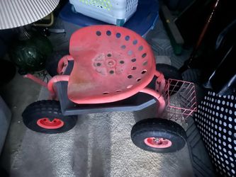 Garden cart with wheels