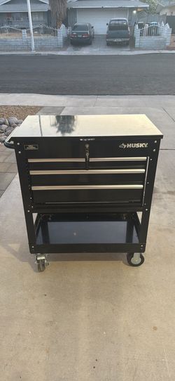 Husky tool box