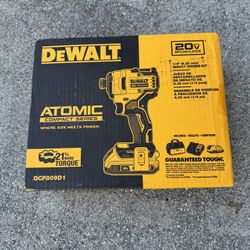 Dewalt 20v Max Atomic 1/4” Compact Impact Driver Kit