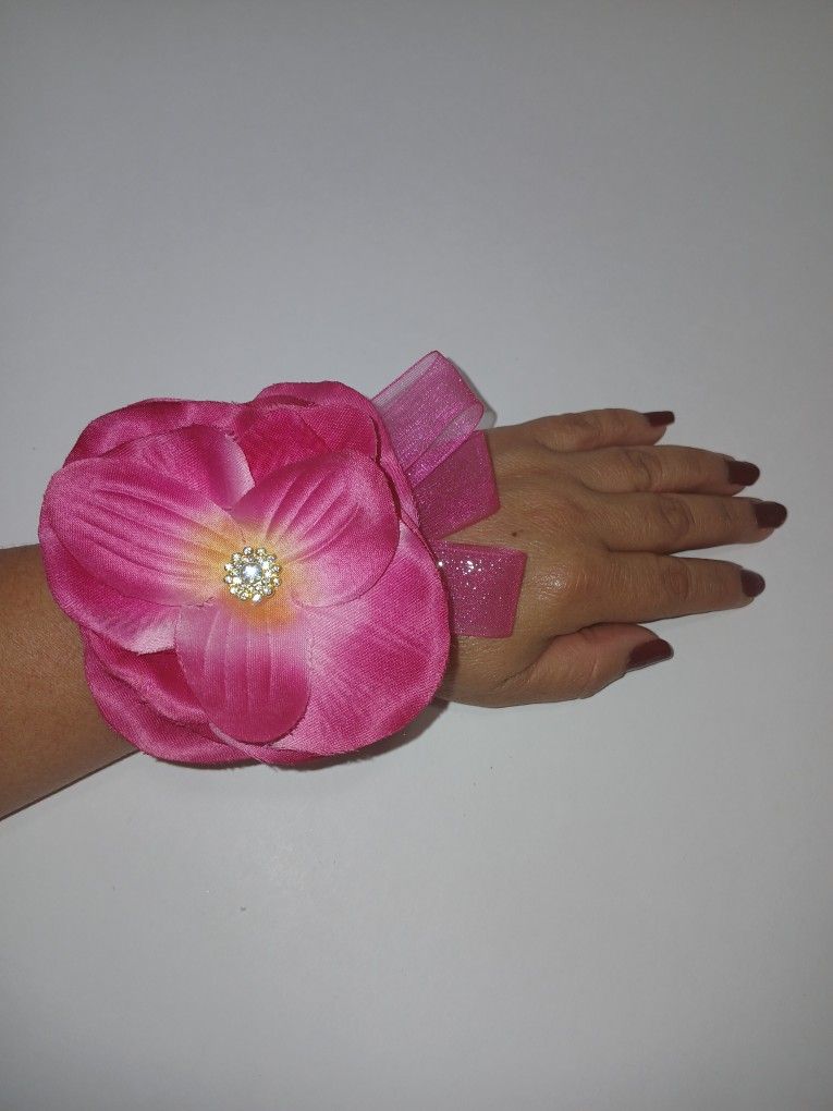 Corsage Eternal Flowers