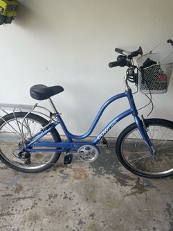 Electra Townie 7D Cruiser Bike Blue