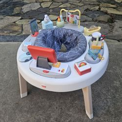 Fisher-Price 2-1 "Like A Boss" Infant Activity Center and Toddler Play Table