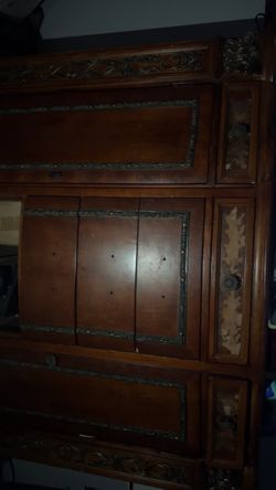 Dresser