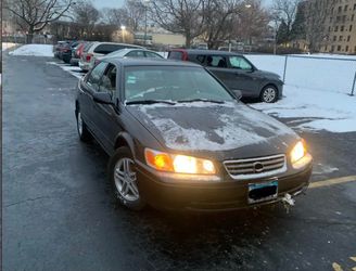 Toyota Camry LE 2000