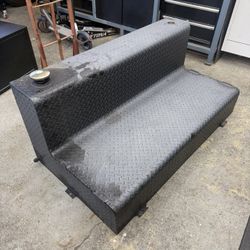 Auxiliary Diesel Fuel Tank