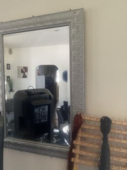 Living Room Furniture And Mirror