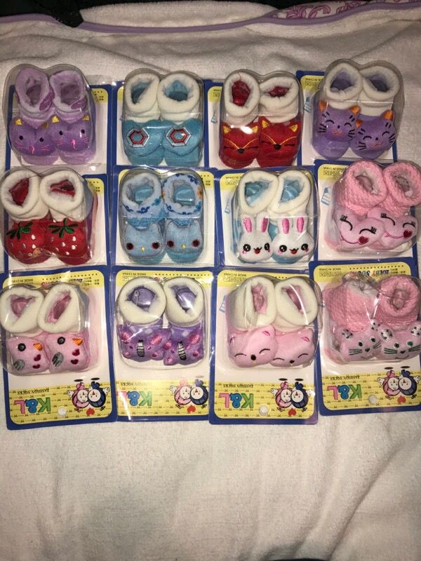 Adorable baby socks 0-9 months