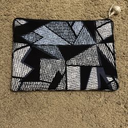 Brand New 18 Inch Laptop Case Made In Rwanda