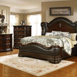Queen Bed, Dresser And Mirror 
